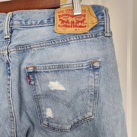 Levis Levi 501 Thrashed Distressed 35 x 31 Blue Denim Button Fly Grunge - Picture 2 of 7